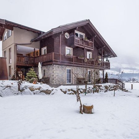 Apartment In Neukirchen Am Gro Venediger Wald im Pinzgau Bagian luar foto