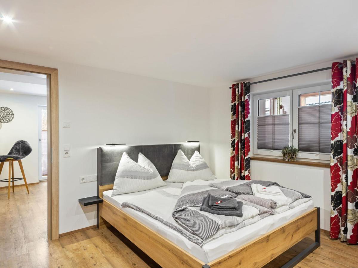 Apartment In Neukirchen Am Gro Venediger Wald im Pinzgau Bagian luar foto