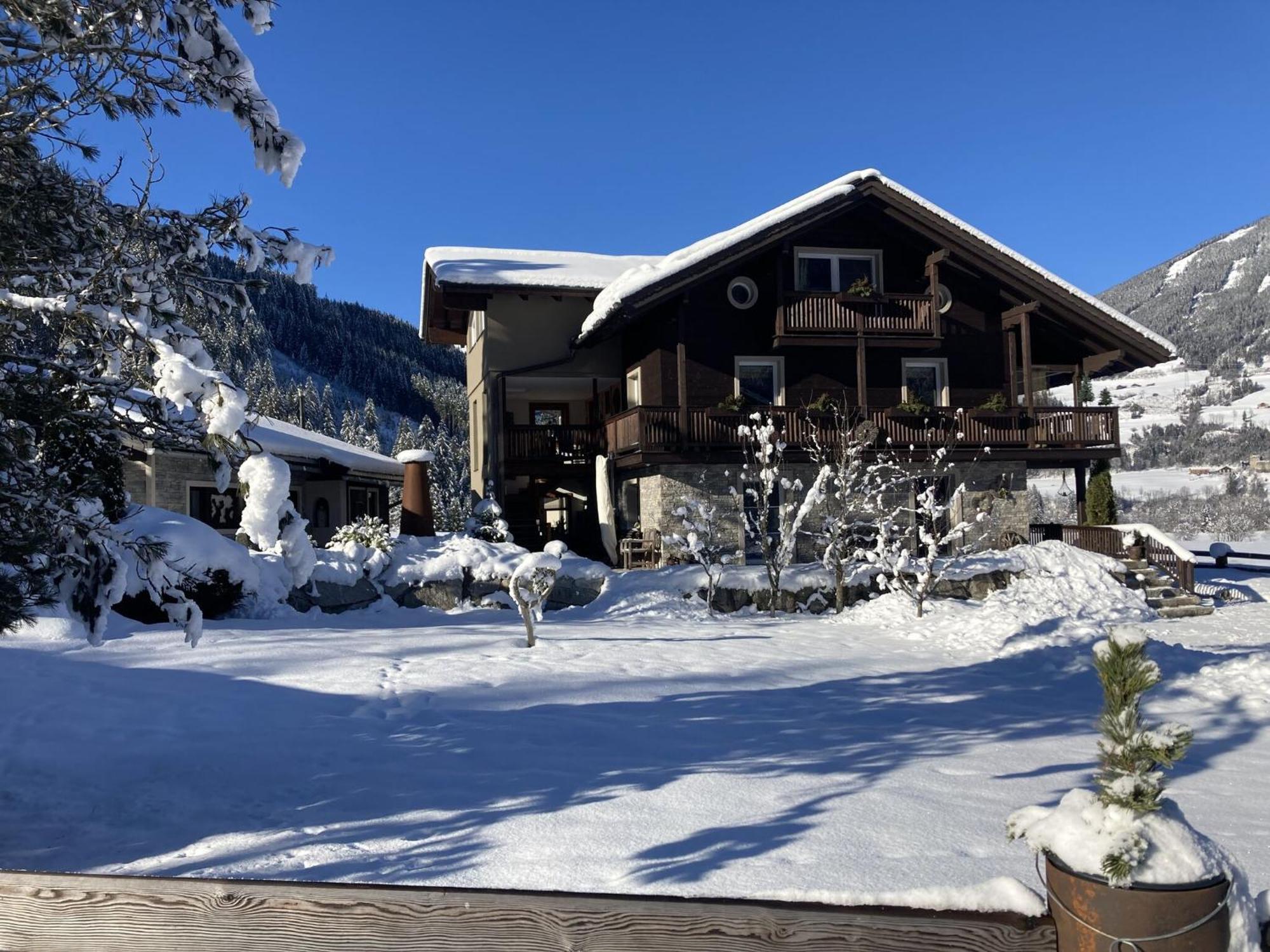 Apartment In Neukirchen Am Gro Venediger Wald im Pinzgau Bagian luar foto